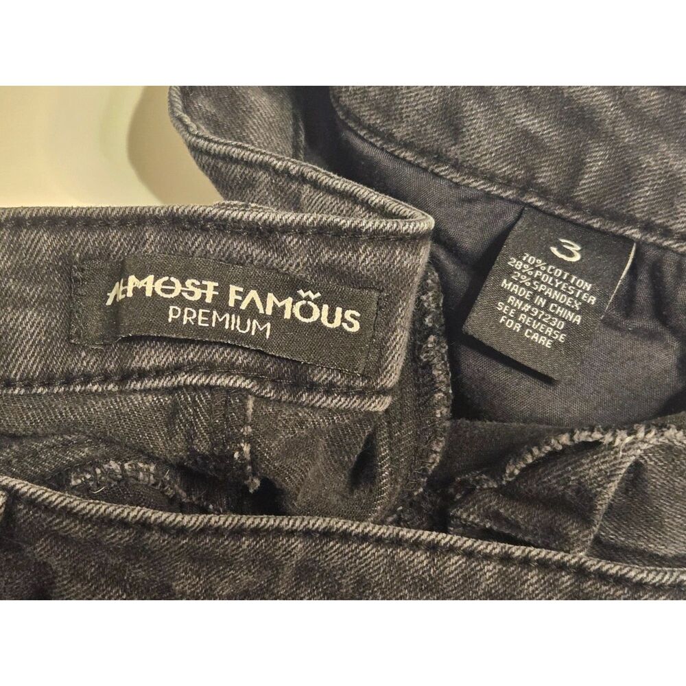 Almost Famous Premium Low Rise Skinny Ankle Jeans | Faded Black | Women's Size 3 - Picture 3 of 9